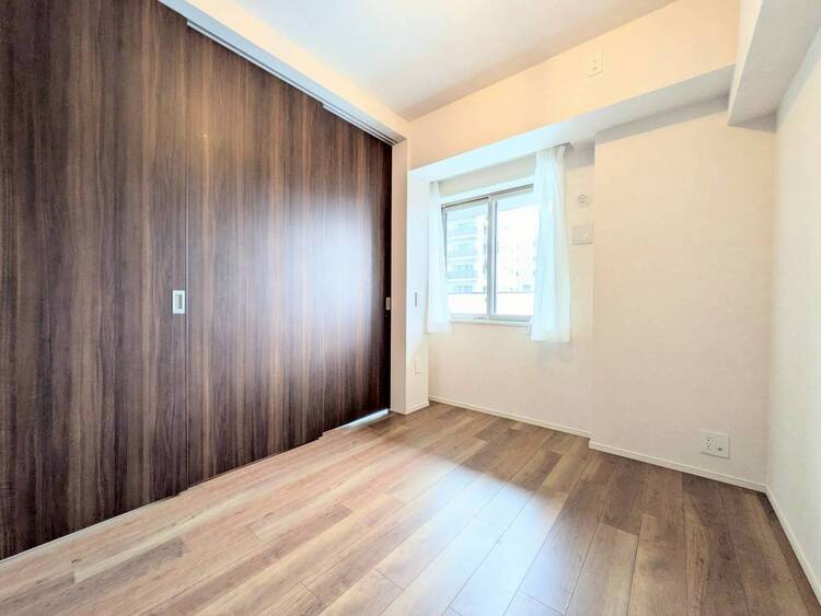 その他 清かで艶やかな時間をもたらしてくれる室内です。