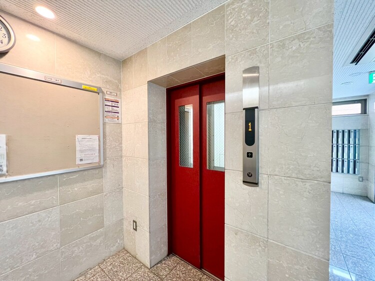 その他 エレベーター完備のため荷物が多くなっても安心。