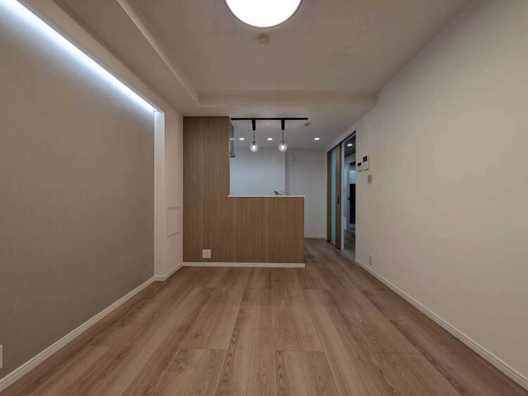 居間 充実した生活は伸びやかな居室空間から始まります。