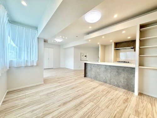 エバーグリーンパレス新宿の画像