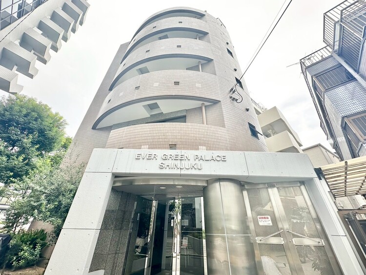 外観 飽きのこないシンプルモダンな外観です。