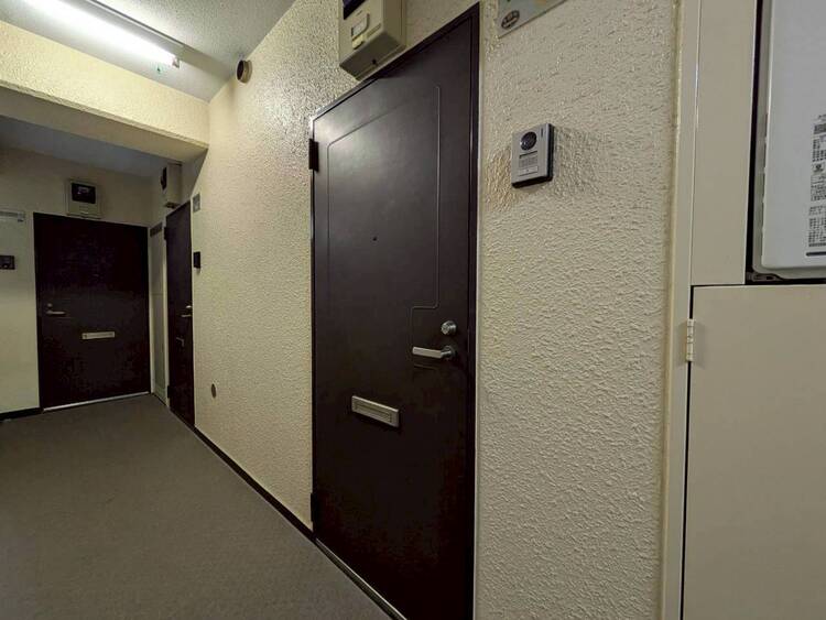 玄関 清潔感のある落ち着いた雰囲気の玄関です。