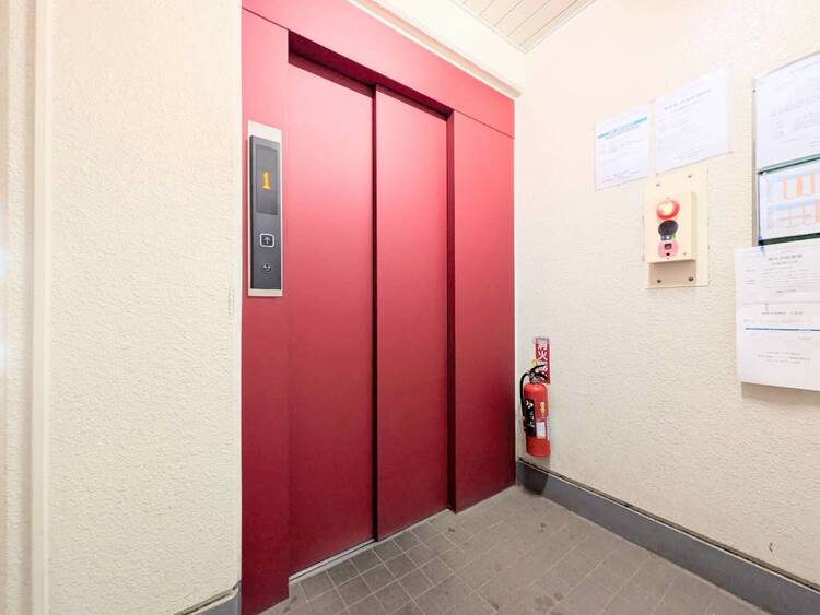 その他 エレベーター完備のため荷物が多くなっても安心。