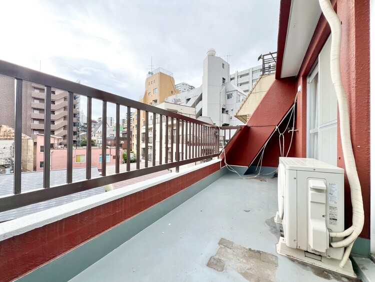 その他 朝の澄んだ空気や、夕方に吹く清々しい風を感じられるバルコニー。