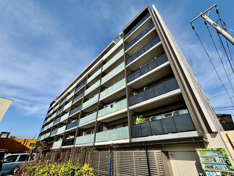 外観 飽きのこないシンプルモダンな外観です。