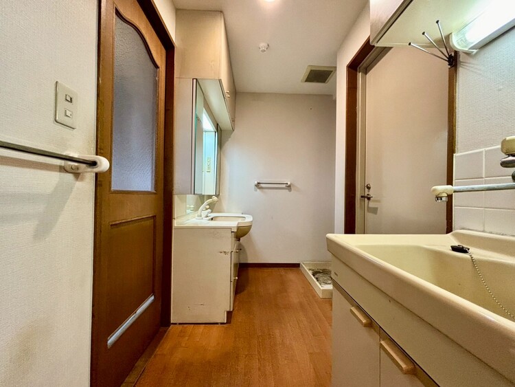 洗面 十分な広さの脱衣所。