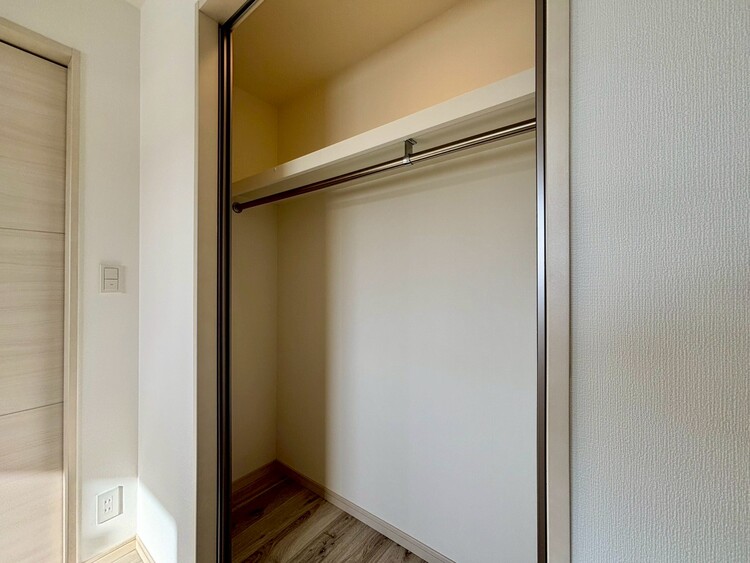 収納 収納スペースが付いていて、お部屋を広く使っていただけます。