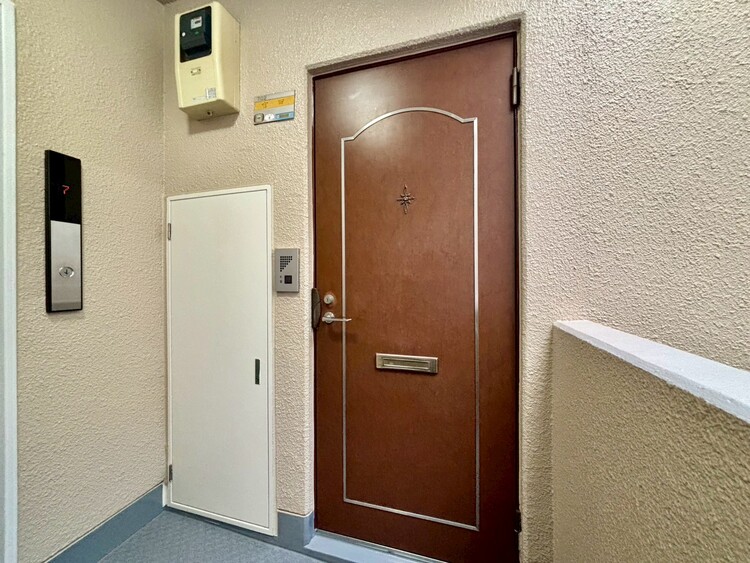 玄関 清潔感のある落ち着いた雰囲気の玄関です。