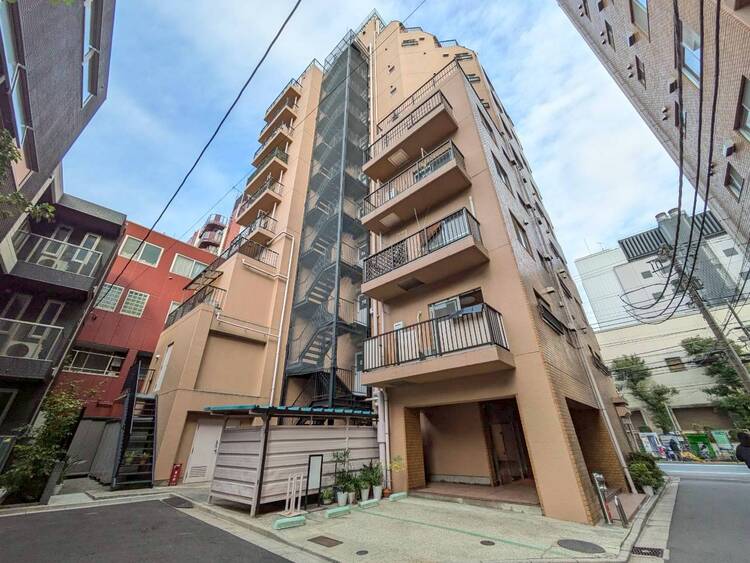 外観 飽きのこないシンプルモダンな外観です。