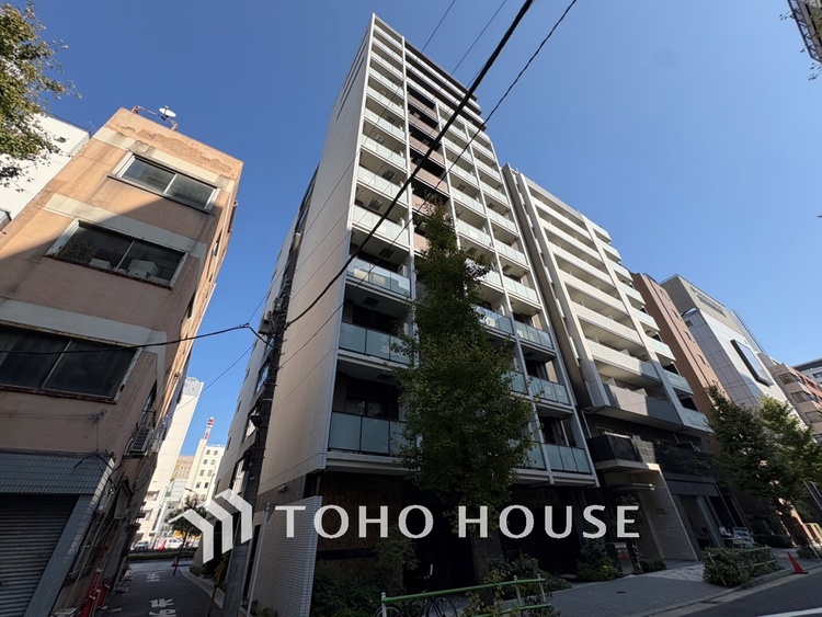 外観 【APPEARANCE】◆眩い◆光が燦々と入り、家族の笑顔を照らす。「いつまでも続いて」と願う夢のような毎日がここにある。