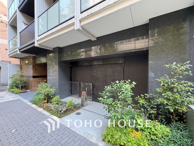 駐車場 【PARKING】◆愛車を◆安全に駐車できる駐車場がございます。