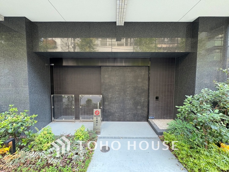 その他 【BICYCLE PAEKING LOT】◆駐輪場◆快適な生活には欠かせない自転車。開放的な駐輪場がございます。