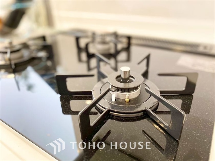 キッチン 【KITCHEN】◆家族のおはよう◆の声を笑顔で迎えてあげられるシステムキッチン。朝ごはんが楽しみでちょっと早起きしたくなるんです。