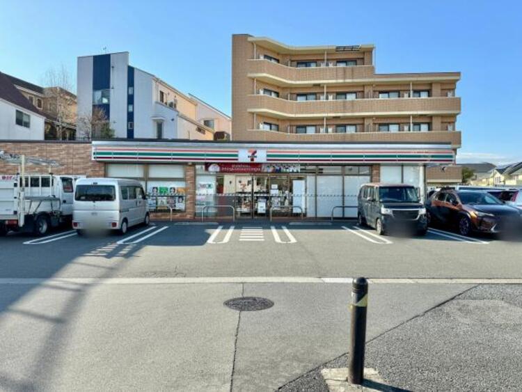周辺 セブンイレブン 八王子みなみ野シティ店迄120ｍ