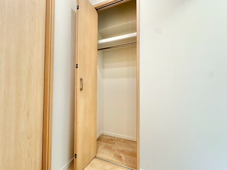 収納 居室にはクローゼットがあり、荷物もスッキリ収納して快適にお過ごしいただけます。