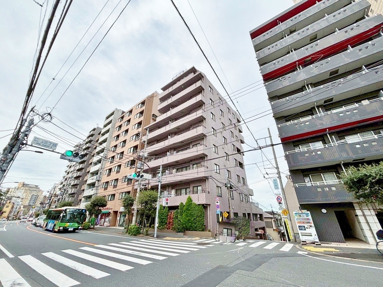 外観 ライフプランニングからローンまで、一貫してご説明させていただきます。お気軽にお問い合わせくださいませ。