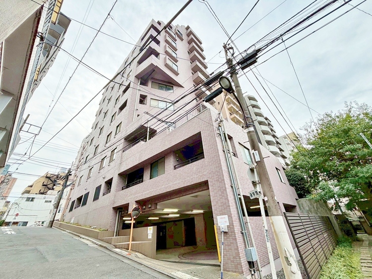 外観 現地に足をお運びいただいた際には、周辺散策などをお勧めいたします。