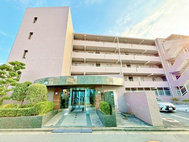 外観 資料には掲載していない情報が、現地にはたくさんあります。是非一度、現地をご確認ください。