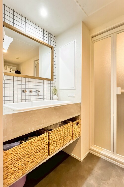 洗面 何かと物が増える場所だからこそ、スッキリと見映えの良い空間に。