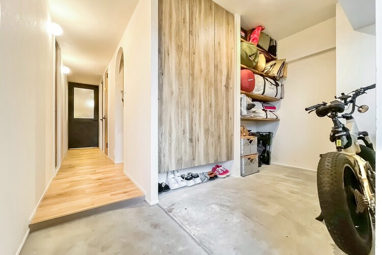 玄関 シューズボックスを完備した玄関です。