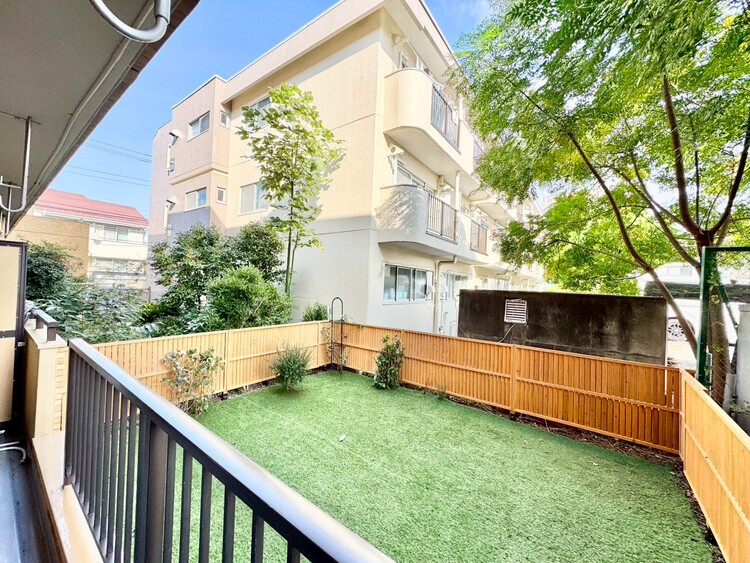 その他 眺望や窓からの景色が良いと、家で過ごす時間も快適です。