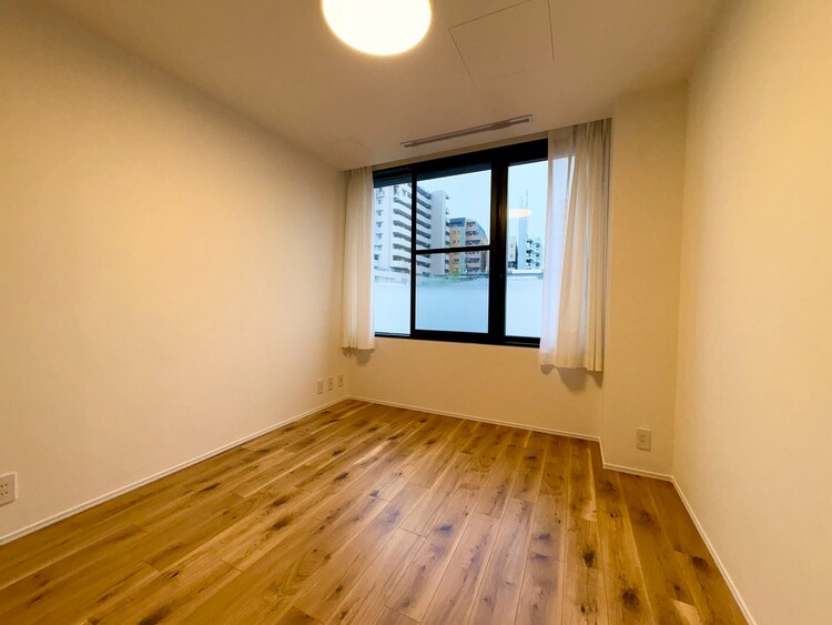 その他 清かで艶やかな時間をもたらしてくれる室内です。