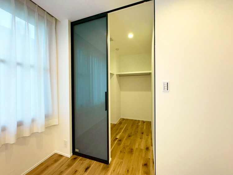 その他 家電やスーツケース、ストック品など何でも片付く嬉しい空間です。