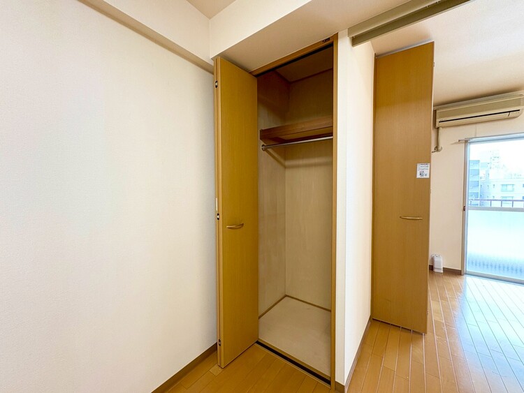 その他 収納スペースが付いていて、お部屋を広く使っていただけます。