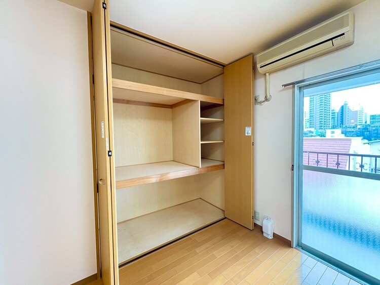 その他 家電やスーツケース、ストック品など何でも片付く嬉しい空間です。
