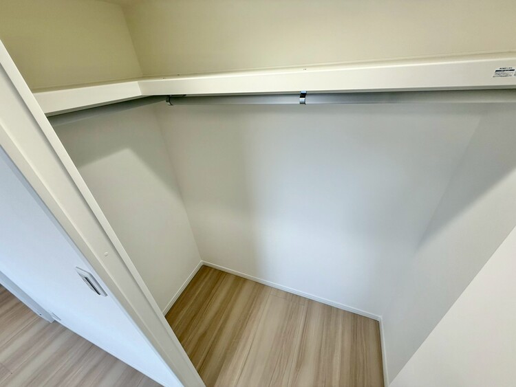 その他 収納スペースが付いていて、お部屋を広く使っていただけます。