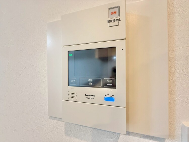 その他 誰が来てもわかる様にモニター付きインターホンを設置。