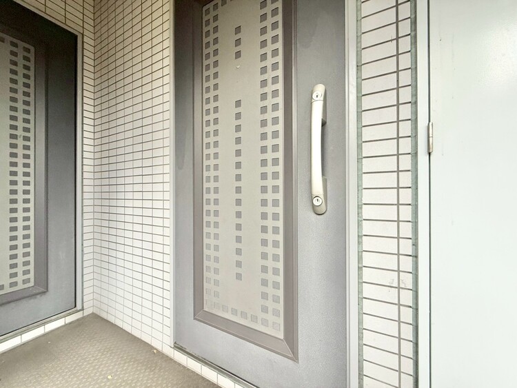 その他 清潔感のある落ち着いた雰囲気の玄関です。