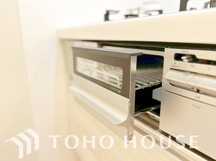 キッチン 【KITCHEN】◆家族のおはよう◆の声を笑顔で迎えてあげられるシステムキッチン。朝ごはんが楽しみでちょっと早起きしたくなるんです。