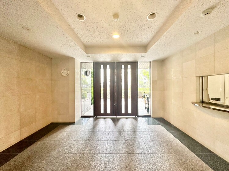 その他 館内は静寂な中が保たれており、管理が行き届いている印象を受けました。