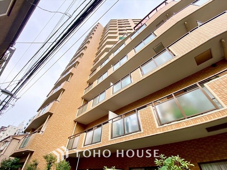 外観 【APPEARANCE】◆住む喜び、楽しさ、感動◆を君と共有したい。いつまでもずっと家族を見渡せるこの広い空間で。