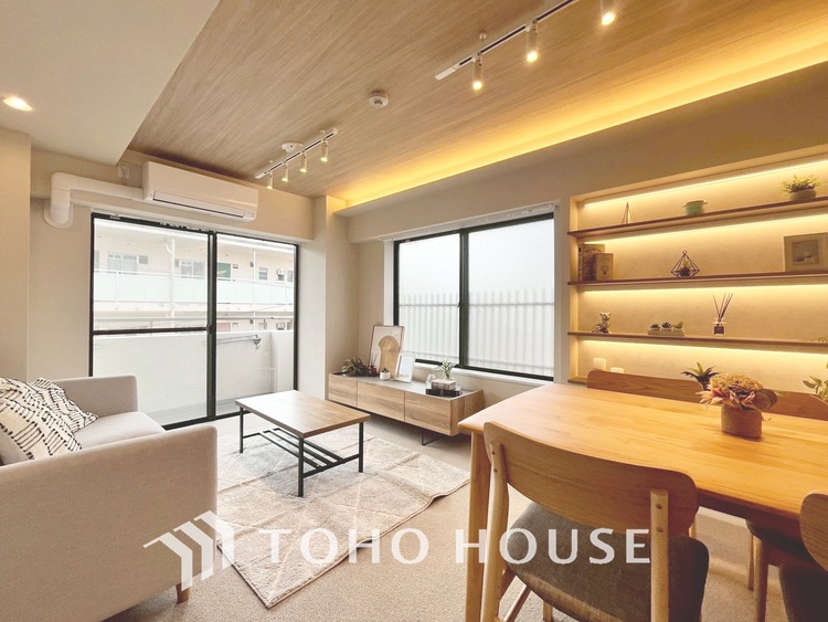 内装 【LIVING】◆家族◆愛する家族を一目で見渡せる。家族が集う空間。永遠に続く幸せな毎日を、ここで。