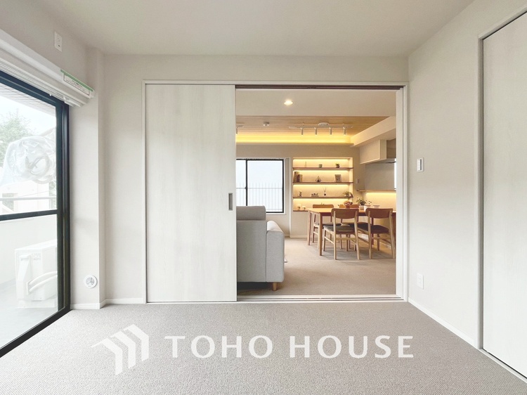 内装 【PRIVATE ROOM】◆属毛離裏◆子は父を手本とし、母に愛育されて成長する。家族の深い繋がり。いつまでも大切にしたい。