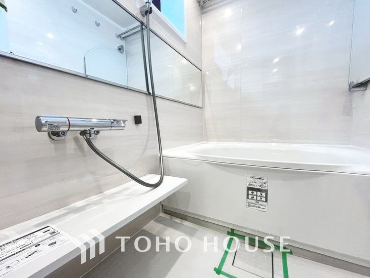 風呂 【BATHROOM】◆プライベートな空間◆simpleだからrelaxできるんです。こころもからだもキレイさっぱり。