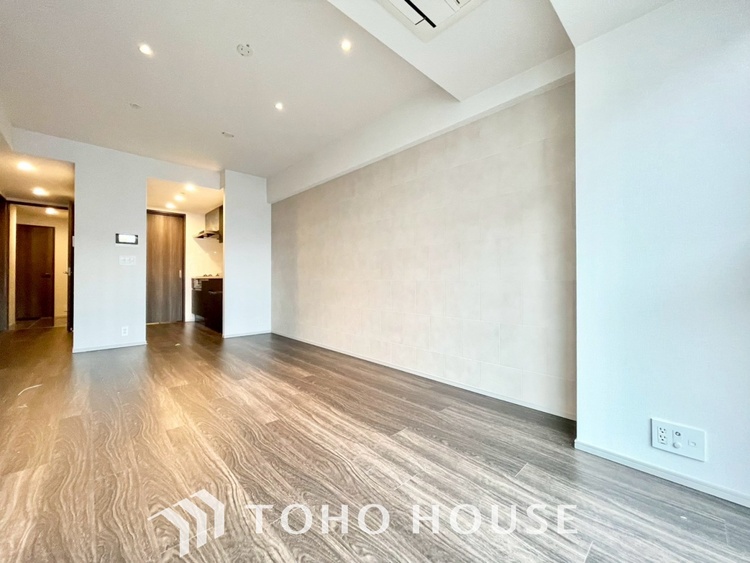 内装 【LIVING】◆扉を◆開くとこの景色。家族の”おかえり”の声が聞こえてきそう。