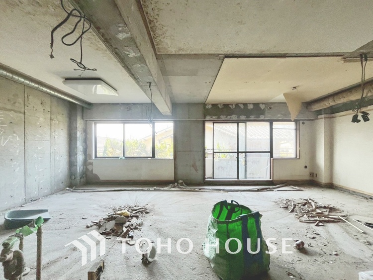 内装 現在改装中◆家族◆愛する家族を一目で見渡せる。家族が集う空間。永遠に続く幸せな毎日を、ここで。