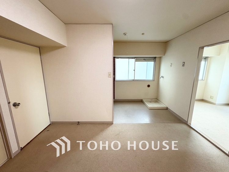 内装 現在改装中◆住む喜び、楽しさ、感動◆を君と共有したい。いつまでもずっと家族を見渡せるこの広い空間で。