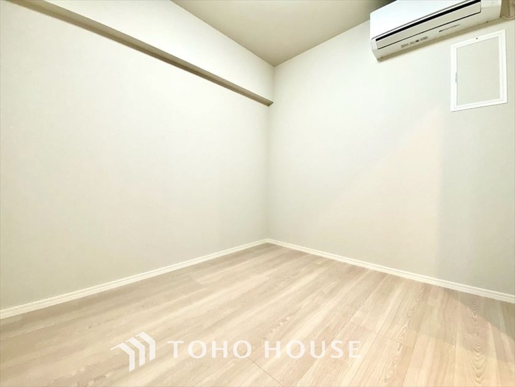 内装 【PRIVATE ROOM】◆快適◆な暮らしに不可欠な収納スペース。快適さとともに思い出も詰まっていく。