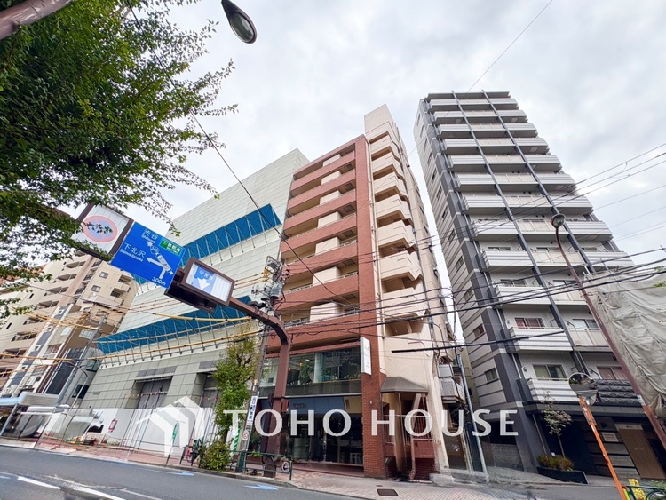 外観 【APPEARANCE】◆眩い◆光が燦々と入り、家族の笑顔を照らす。「いつまでも続いて」と願う夢のような毎日がここにある。