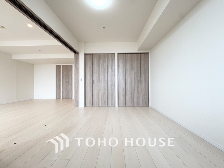 内装 【PRIVATE ROOM】◆属毛離裏◆子は父を手本とし、母に愛育されて成長する。家族の深い繋がり。いつまでも大切にしたい。