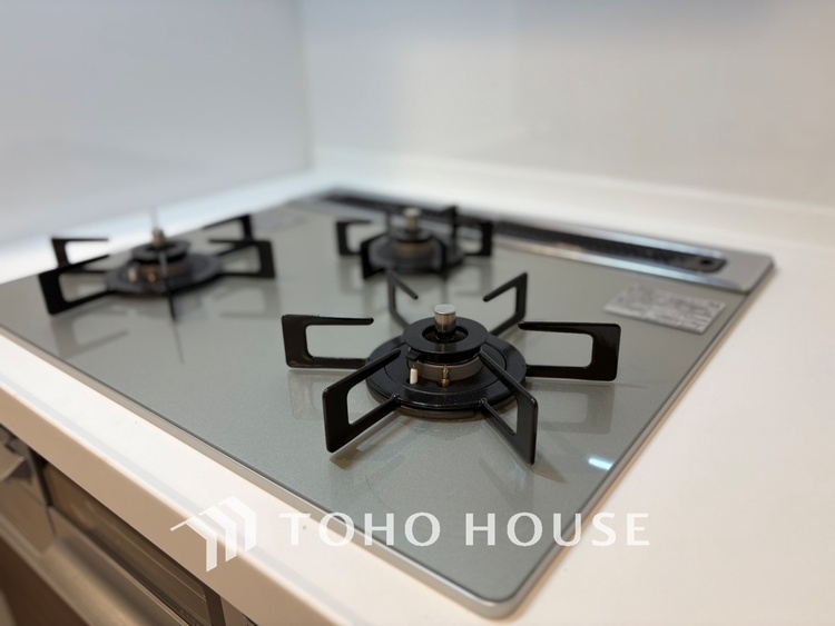 キッチン 【KITCHEN】◆家族のおはよう◆の声を笑顔で迎えてあげられるシステムキッチン。朝ごはんが楽しみでちょっと早起きしたくなるんです。