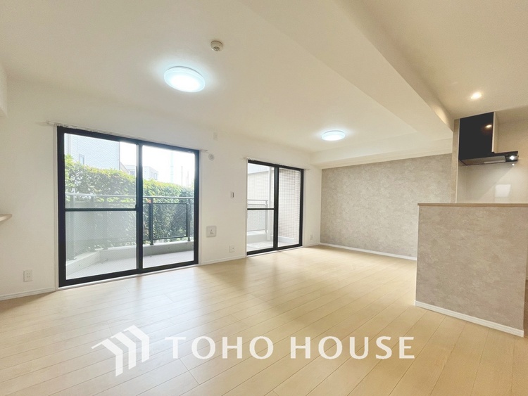 内装 【LIVING】◆家族◆愛する家族を一目で見渡せる。家族が集う空間。永遠に続く幸せな毎日を、ここで。