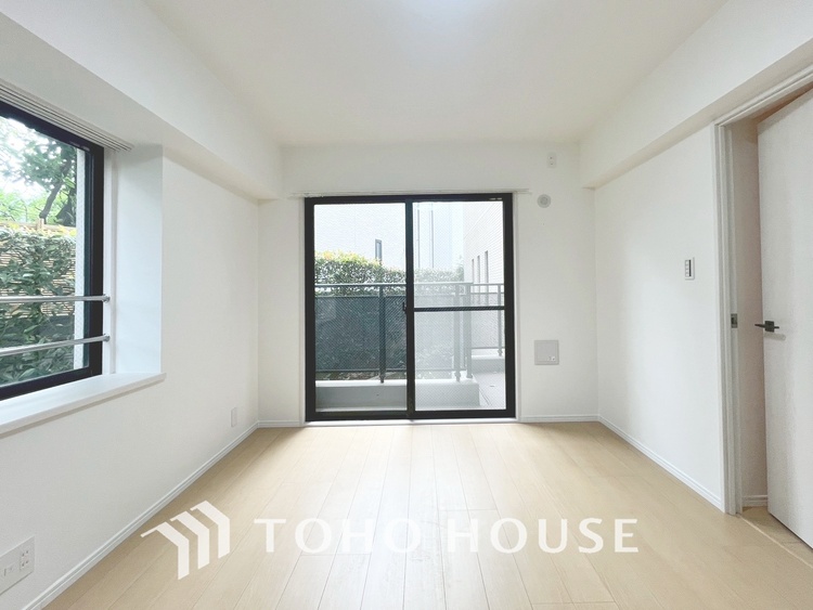 内装 【PRIVATE ROOM】◆快適◆な暮らしに不可欠な収納スペース。快適さとともに思い出も詰まっていく。