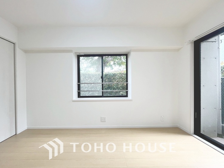 内装 【PRIVATE ROOM】◆プライベートな時間◆最高な暮らしにはこの空間が必要。家族のふれあいも大切にしつつ、自分の空間も大切にしたい。