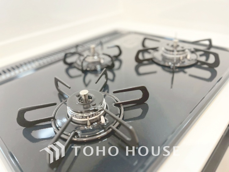 キッチン 【KITCHEN】◆ワクワク◆開放的で機能性も高いシステムキッチン。お子様は毎日のご飯にワクワク！