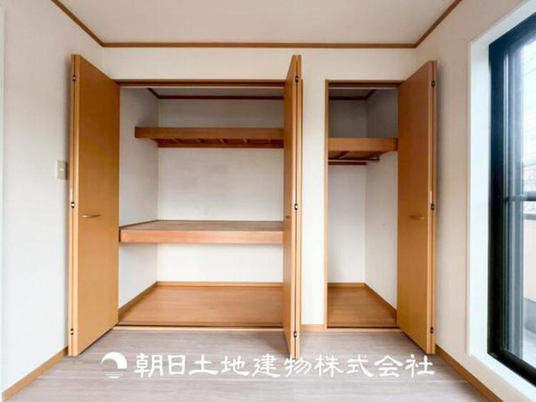 収納 【収納】部屋ごとに設けた収納は住みやすさへのこだわりがあります。シンプルで使いやすい収納スペース。